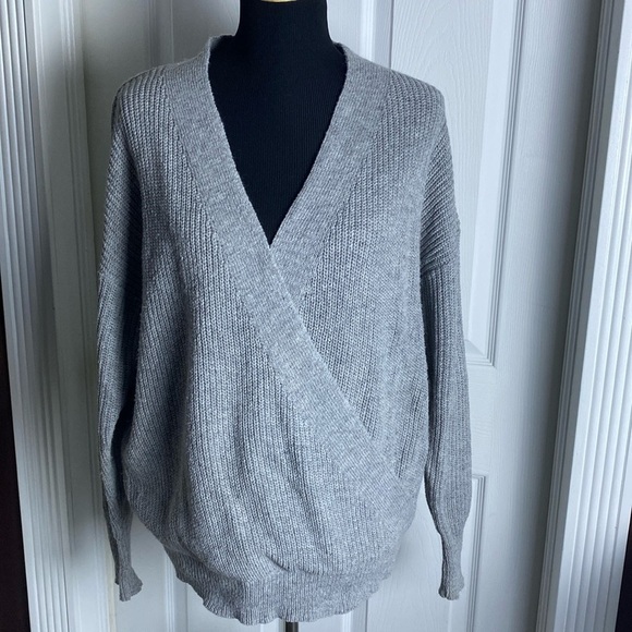 Women’s Heather Gray Faux Wrap Sweater sz L/XL - Picture 1 of 6